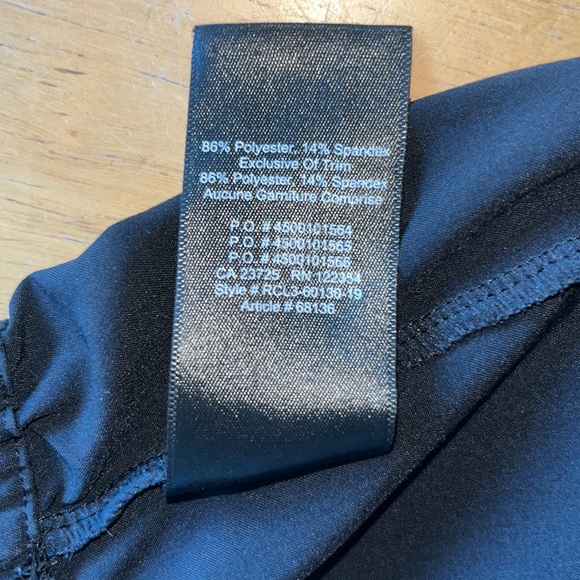 TNA Shorts - Picture 5 of 5